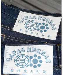 gafas negras | デニムパンツ