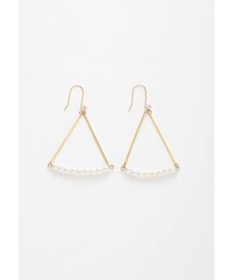 STYLEST | 小粒パール付きトライアングルピアス(ピアス(両耳用))