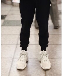 Yeezy | スニーカー