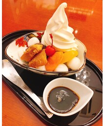 🔸今日のスイーツ🥞 | 🔸麻布茶房 たっぷり白玉あんみつ(お店一番人気)(その他)