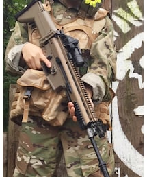 東京マルイ | 次世代電動ガン SCAR-L タンカラー(ファッション雑貨)