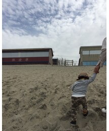 初めて砂の上を歩く☺︎ | その他