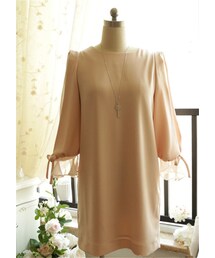 レディライクワンピ　大胆なシフォン切替のスリーブと、リボンモチーフがかわいいレディのためのミニ(ワンピース)