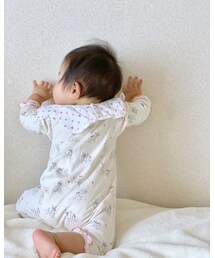 立ちたいけどまだ1人で立てないの…😭 | その他