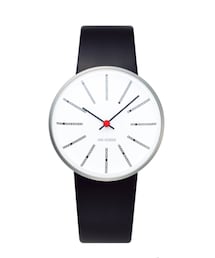 ARNE JACOBSEN | ベルトは付け替えできます(アナログ腕時計)