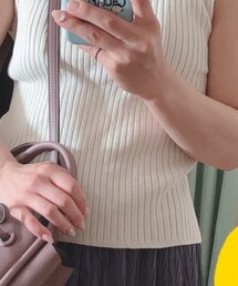 モコアズ | トップス