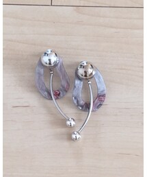 me | イヤリング