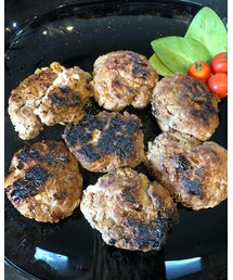 焦げたハンバーグ | 食器/キッチン