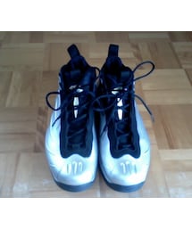 NIKE | フォームポジット　(スニーカー)