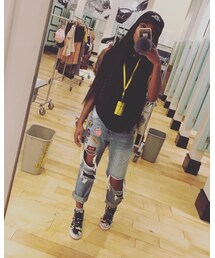 URBAN OUTFITTERS | デニムパンツ