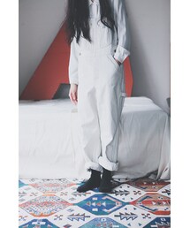 A Room Model 白色吊帶褲(その他パンツ)