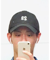 no brand | 何処ぞの国の500円キャップ🧢黒でかっこよくまとめてみました！(キャップ)