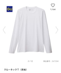 GU | 今買っても秋まで着られる😝クールネックで爽やか感⤴︎⤴︎⤴︎¥390と大変お買い得ですどうぞご覧くださいませ💨(Tシャツ/カットソー)