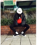VETEMENTS(ヴェトモン)の「トップス(パーカー)」