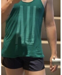 UNDER ARMOUR | タンクトップ
