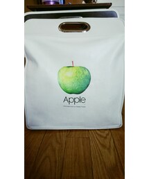 disk union | BEATLESとコラボのAppleレコードバッグ(ハンドバッグ)