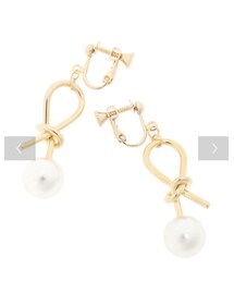 Maison de FLEUR | イヤリング