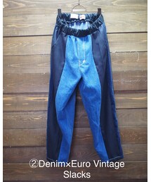 masterkey | 【masterkey×GO!DON】別注CHAOS  ＊Denim x Euro vintage slacks   ⇨   UsedのOverallとEuro vintage slacksを解体＋再構築したItemです。 脇のライ ンは濃紺色の綿別珍を使用しています。 スラックスの生地を使用しているので、上品な雰囲気、かつVintageな雰囲気を醸し出しています。(デニムパンツ)