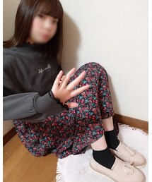すわる | トップス