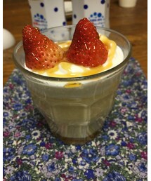 プリン🍮追いカラメルソースがけ(о´∀`о) | 雛祭りだったので後ろにカルピス完備❤️(食器/キッチン)