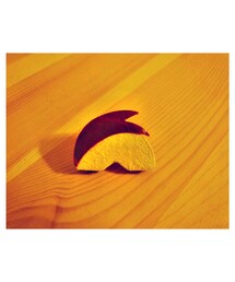 うさぎリンゴのピンバッヂ(ブローチ/コサージュ)