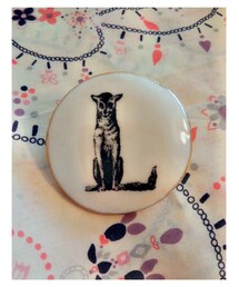 陶器のバッジ(ブローチ/コサージュ)