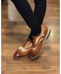 雙色拼接雕花皮鞋 | シューズ