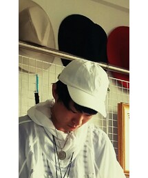 off white | トップス