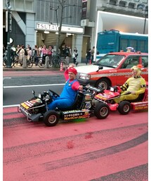 ☆えっ👀⁉マリオ？後ろのｷｬﾗ何だっけ？☆ | その他