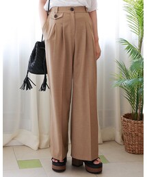 Isn't She? | パンツ