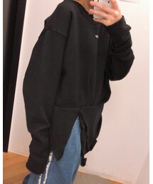 off white | トップス