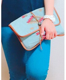 AVAN LILY | クラッチバッグ