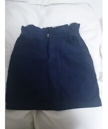 NICE CLAUP | タイトスカート
コーデュロイ生地・膝丈☆

ネイビーで何でも合わせやすい！(スカート)