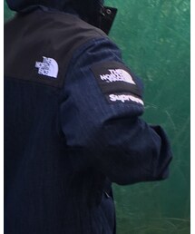 Supreme  | マウンテンパーカー