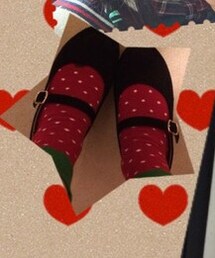 tutuanna | いちご柄ソックス。

足先はチョコがけ仕様❤︎(ソックス/靴下)