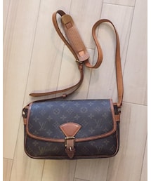 LOUIS VUITTON | ショルダーバッグ