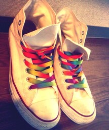 CONVERSE | コンバースヒューチャリング、虹色の靴紐(スニーカー)