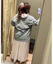 バックスタイル🤍 | トップス