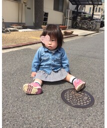 座り込む娘😱 | その他