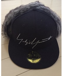 Yohji Yamamoto POUR HOMME | ニューエラのキャップはストリートで人気でずっと気になってたけど、38の私にはなかなか難しいアイテムでしたが、このヨージヤマモトが別注したアイテムはストリートとモードのバランスが素晴らしく、年齢を重ねた私でも被りやすいと思いました。(キャップ)