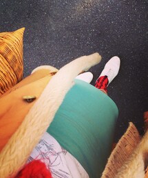 Tシャツ susancianciolo
スカート SHINZONE
シューズ repetto
コート 古着
フードマフラー maiami(スカート)