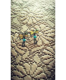 蝴蝶結復古耳環-vintage ear ring  | 至少五年前買的，復古琉璃蝴蝶結耳環~~垂吊式有修飾我圓臉的效果喔！(ピアス（両耳用）)