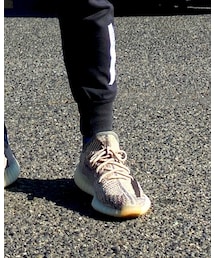 Yeezy | スニーカー