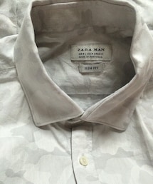 ZARA | 白に濃い白の迷彩春生地(シャツ/ブラウス)