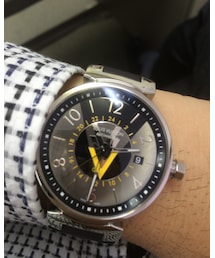 LOUIS VUITTON | 勝利のV(アナログ腕時計)