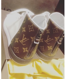 LOUIS VUITTON | スニーカー