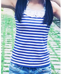 young | トップス