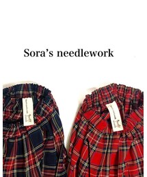 soras_needle_work | https://instagram.com/soras_needle_work?utm_source=ig_profile_share&igshid=12uq481m5zs77(スカート)