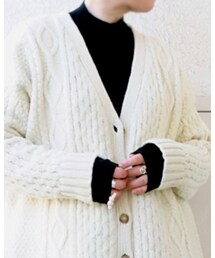 1 001 | トップス