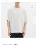 GU(ジーユー)の「トップス(Tシャツ/カットソー)」